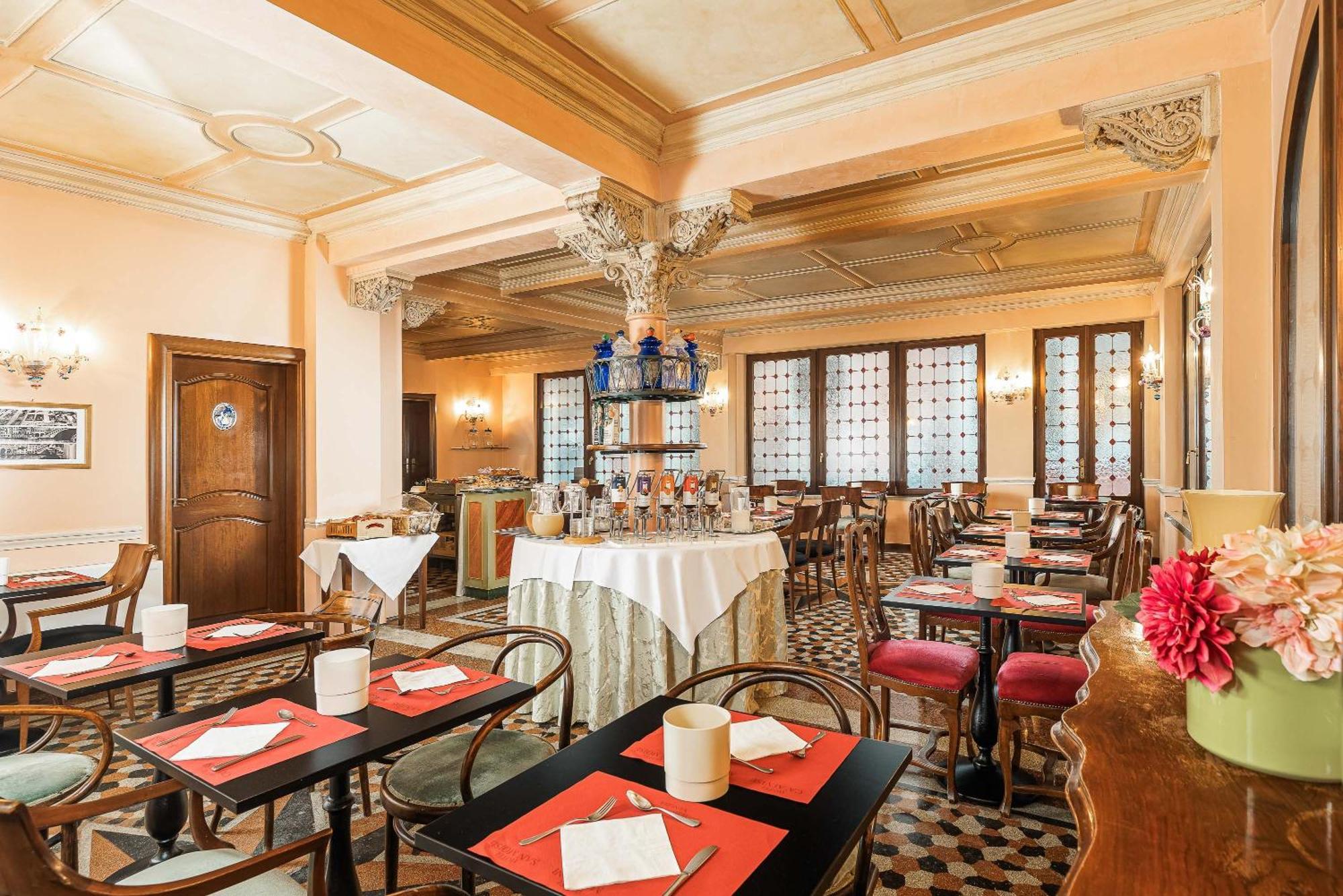 Hotel Marconi Venesia Bagian luar foto