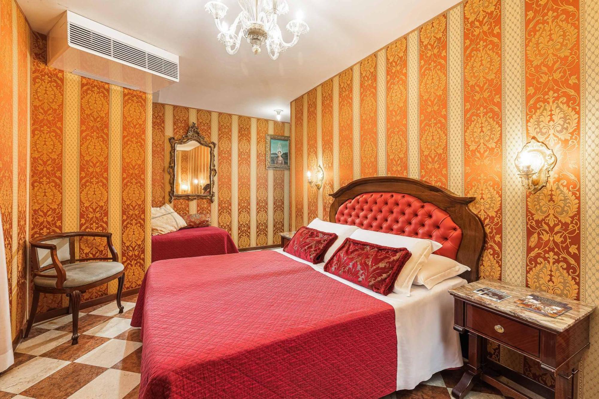Hotel Marconi Venesia Bagian luar foto
