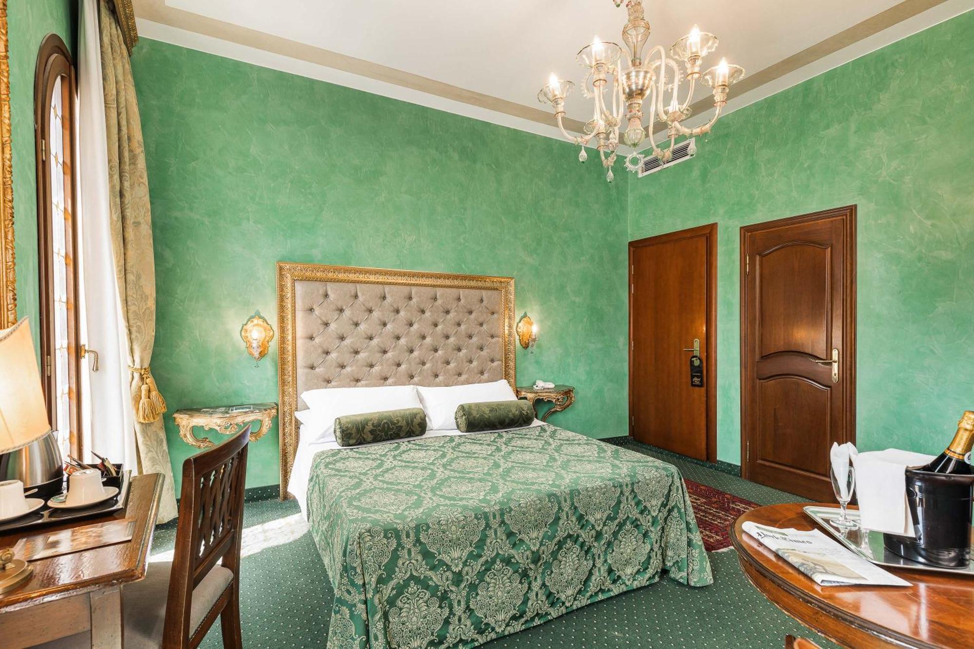Hotel Marconi Venesia Bagian luar foto