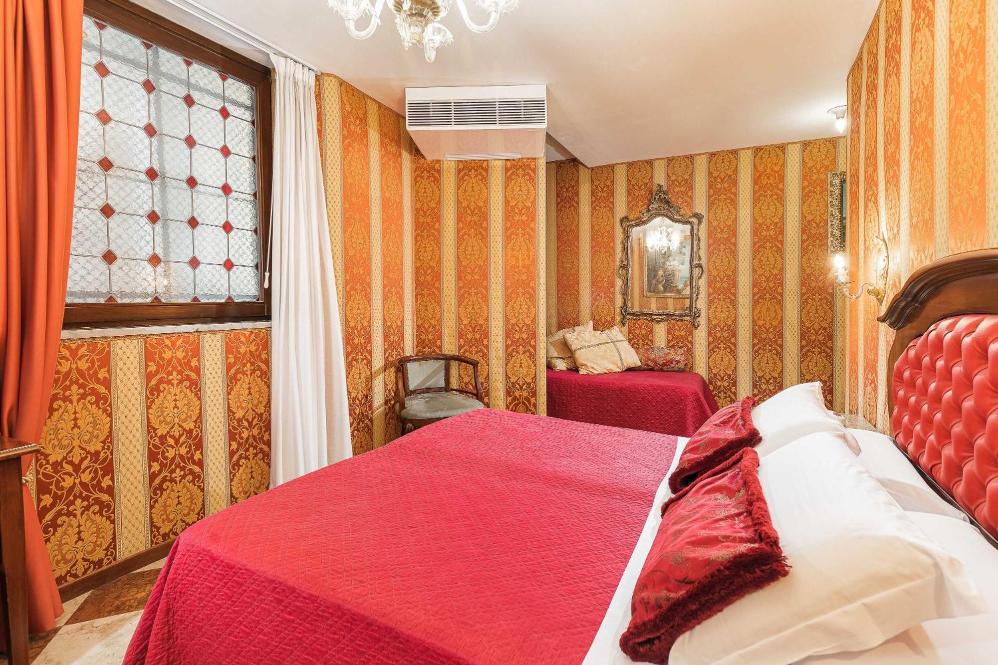 Hotel Marconi Venesia Bagian luar foto