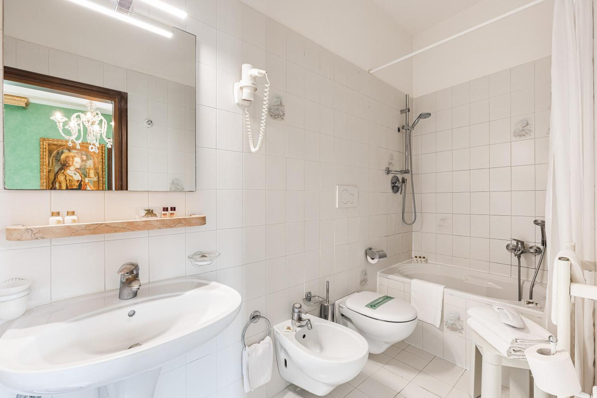 Hotel Marconi Venesia Bagian luar foto