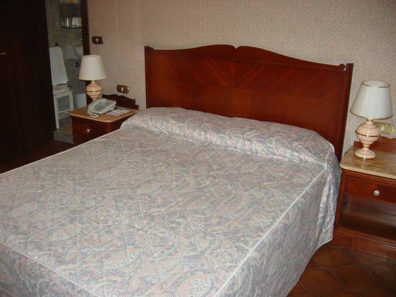 Hotel Marconi Venesia Bagian luar foto