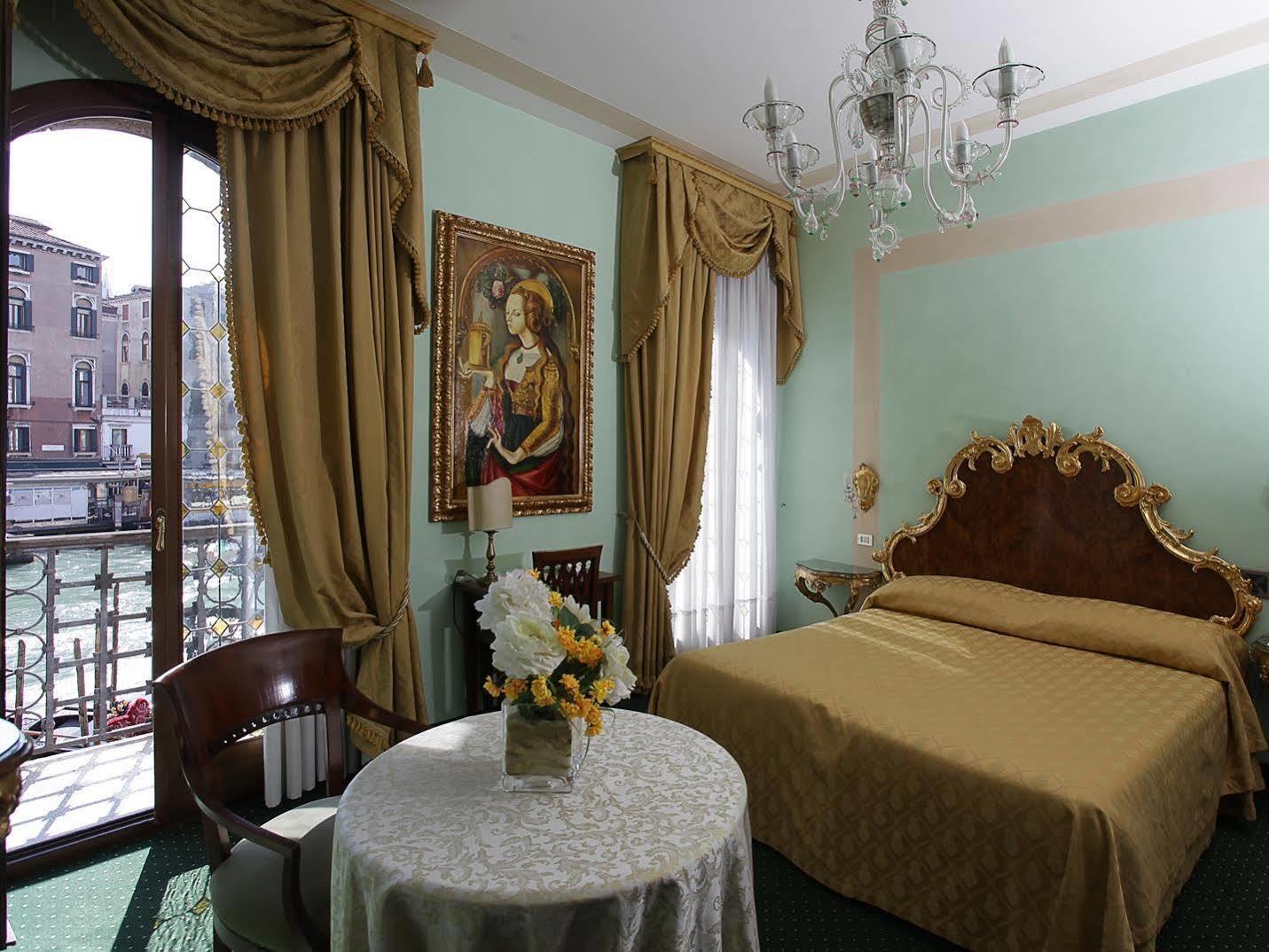 Hotel Marconi Venesia Bagian luar foto