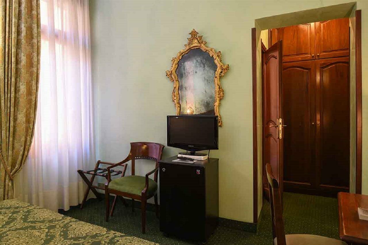 Hotel Marconi Venesia Bagian luar foto