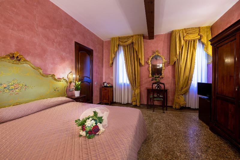 Hotel Marconi Venesia Bagian luar foto