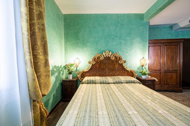 Hotel Marconi Venesia Bagian luar foto
